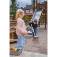 Straatbezem | Educo | Rollenspelaccessoire | HUISRAAD.