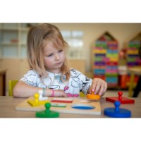 Vormen sorteren | Educo | Spelbord | KLEURRIJK.