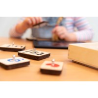 Lear de Lûden | Friese klankstempelkist | Educo