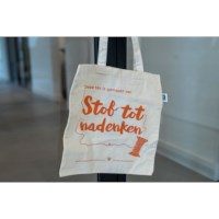 Tas 'Stof tot nadenken'
