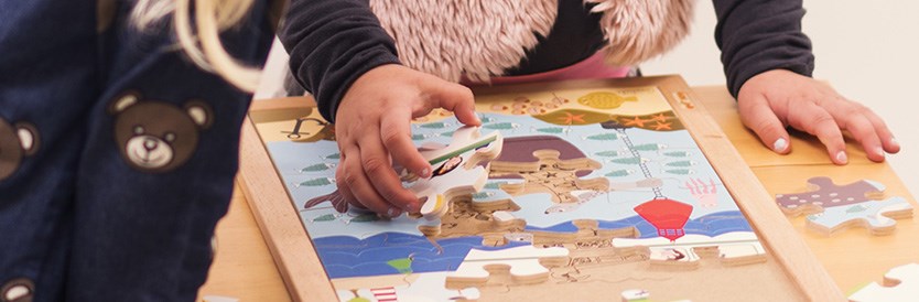 Puzzel - Zonnestelsel - 70 stukjes van mudpuppy | Shop bij ons